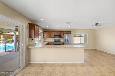 3118 W Woodridge Drive, Phoenix, AZ 85053 - Photo 8