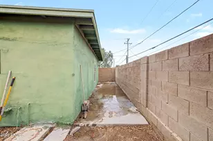 2726 W Taylor St, Phoenix, AZ 85009 - Photo 20