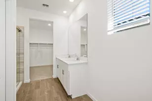 15633 W Honeysuckle Dr, Surprise, AZ 85387 - Photo 16