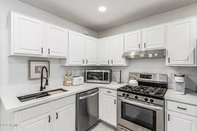 1314 E Orange Street, Tempe, AZ 85281 - Photo 2
