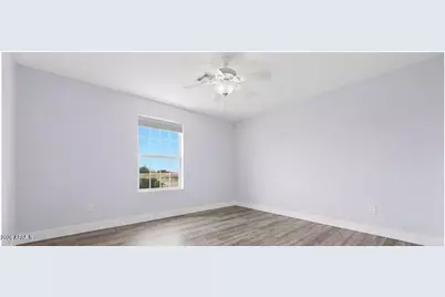 20305 W Peakview Road, Wittmann, AZ 85361 - Photo 18