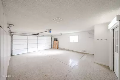 19610 N Lakeforest Drive, Sun City, AZ 85373 - Photo 20