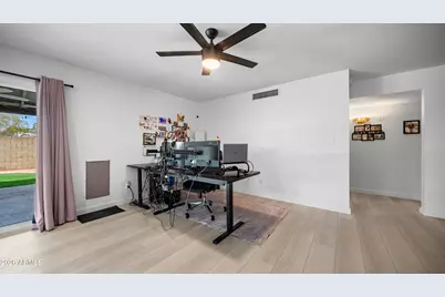 10032 N 49th Drive, Glendale, AZ 85302 - Photo 6