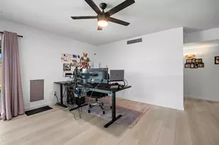 10032 N 49th Dr, Glendale, AZ 85302 - Photo 6