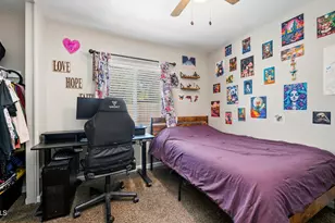 10032 N 49th Dr, Glendale, AZ 85302 - Photo 16