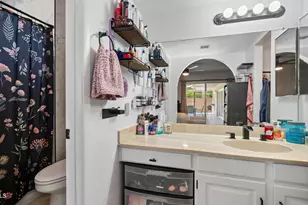 10032 N 49th Dr, Glendale, AZ 85302 - Photo 12