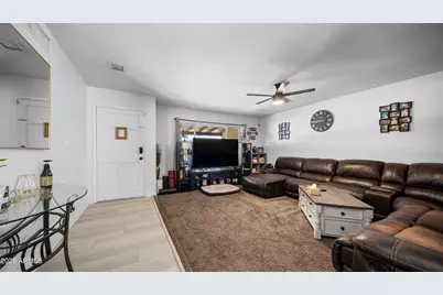 10032 N 49th Drive, Glendale, AZ 85302 - Photo 8