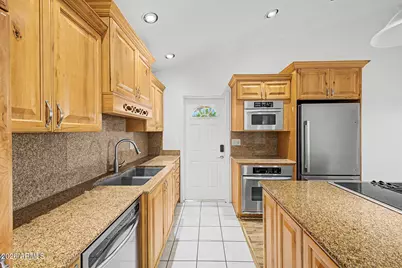 1818 W Mission Drive, Chandler, AZ 85224 - Photo 12