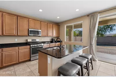 5515 S Joshua Tree Lane, Gilbert, AZ 85298 - Photo 8