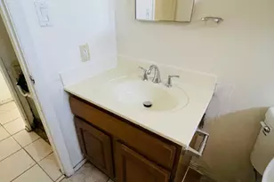 7143 N 66th Dr, Glendale, AZ 85301 - Photo 10