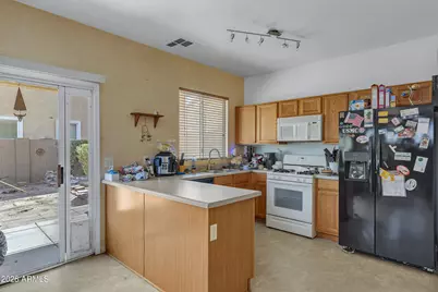 7225 S 40th Avenue, Phoenix, AZ 85041 - Photo 8