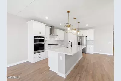 7762 W Hayward Avenue, Glendale, AZ 85303 - Photo 8