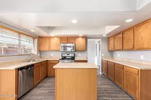 14133 N 156th Ct, Surprise, AZ 85379 - Photo 18