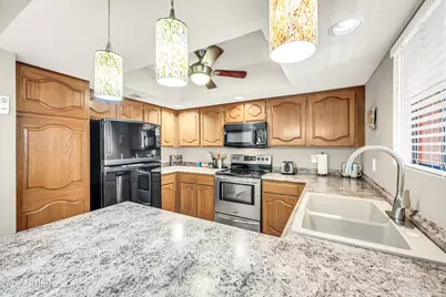 12212 N Paradise Village Parkway S #Apt 331, Phoenix, AZ 85032 - Photo 16