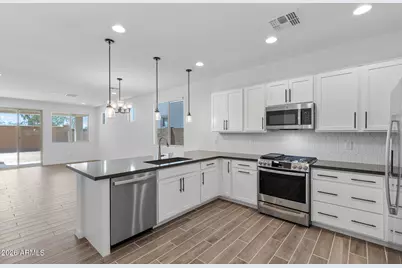 8827 W Pasadena Avenue, Glendale, AZ 85305 - Photo 6