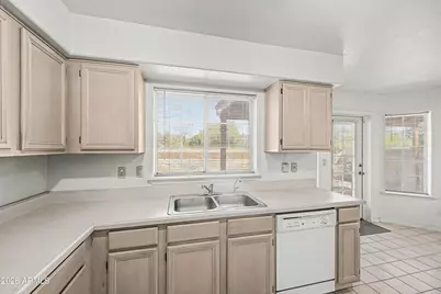 1620 E Villa Theresa Drive, Phoenix, AZ 85022 - Photo 14