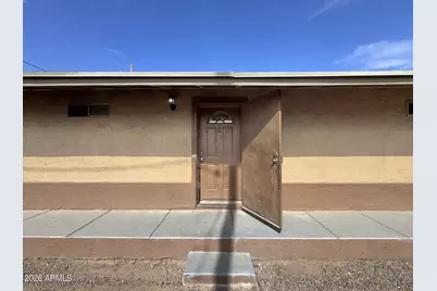 1023 E Old Southern Avenue #B, Phoenix, AZ 85042 - Photo 4