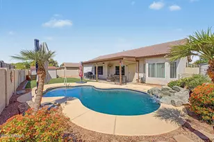 441 E Dartmouth Dr, Casa Grande, AZ 85122 - Photo 2