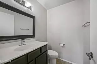 9208 W Deanna Dr, Peoria, AZ 85382 - Photo 16