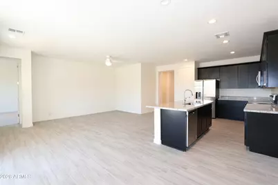 2313 W Pollack Street, Phoenix, AZ 85041 - Photo 2
