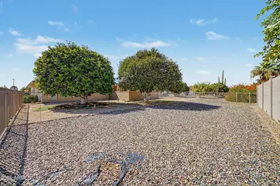 9902 W Signal Butte Circle, Sun City, AZ 85373 - Photo 20