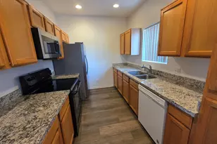2016 S Hammond Dr, Tempe, AZ 85282 - Photo 2