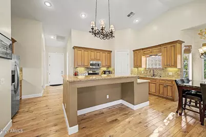 6630 E Lafayette Boulevard, Scottsdale, AZ 85251 - Photo 8