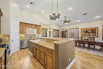 6630 E Lafayette Boulevard, Scottsdale, AZ 85251 - Photo 10