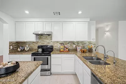 3358 E Park Avenue, Gilbert, AZ 85234 - Photo 20