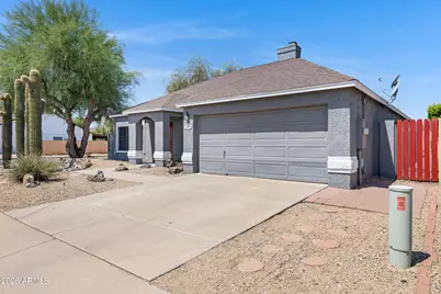 23620 N 42nd Drive, Glendale, AZ 85310 - Photo 2