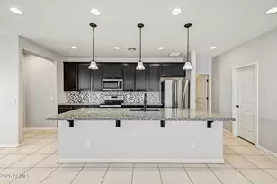 25583 South 224th Pl, Queen Creek, AZ 85142 - Photo 8