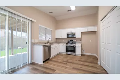 4011 W Chama Drive, Glendale, AZ 85310 - Photo 6