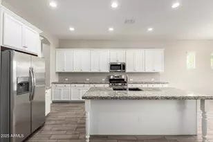 20273 E Raven Dr, Queen Creek, AZ 85142 - Photo 10