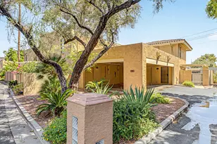 1119 E North Ln N, Phoenix, AZ 85020 - Photo 1