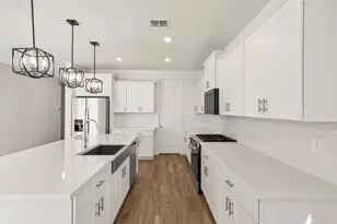 15662 W Honeysuckle Dr, Surprise, AZ 85387 - Photo 20