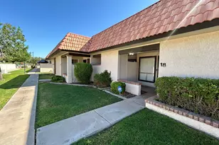 195 N Cottonwood St, Chandler, AZ 85225 - Photo 1
