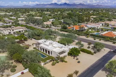 7702 N Mockingbird Lane, Paradise Valley, AZ 85253 - Photo 18