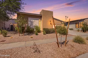 1118 E Paseo Way, Phoenix, AZ 85042 - Photo 2