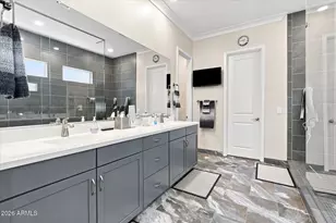 1118 E Paseo Way, Phoenix, AZ 85042 - Photo 28