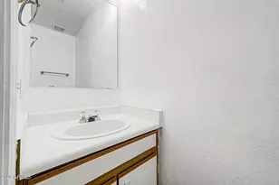 6518 W Riva Rd, Phoenix, AZ 85043 - Photo 16
