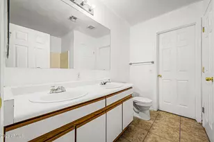 6518 W Riva Rd, Phoenix, AZ 85043 - Photo 20
