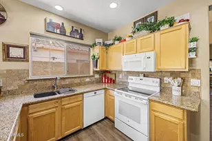 40756 N Robinson Dr, Anthem, AZ 85086 - Photo 10