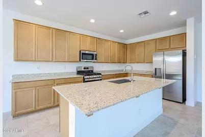 14784 W Smoketree Drive, Surprise, AZ 85387 - Photo 4