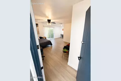 302 E Monte Vista Road #C4, Phoenix, AZ 85004 - Photo 2
