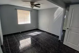 3401 W Cypress St, Phoenix, AZ 85009 - Photo 48