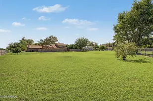 2694 E Page Ave, Gilbert, AZ 85234 - Photo 46