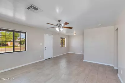 4609 E Almeria Road, Phoenix, AZ 85008 - Photo 10