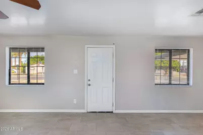 4609 E Almeria Road, Phoenix, AZ 85008 - Photo 8