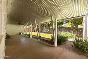 2002 N 39th St, Phoenix, AZ 85008 - Photo 6