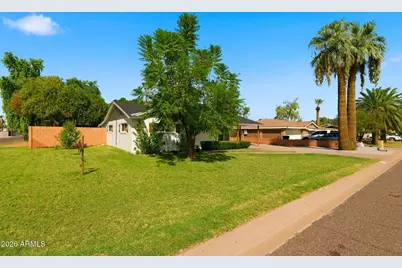 2002 N 39th Street, Phoenix, AZ 85008 - Photo 42